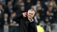 Mourinho gestures at the Juventus fans